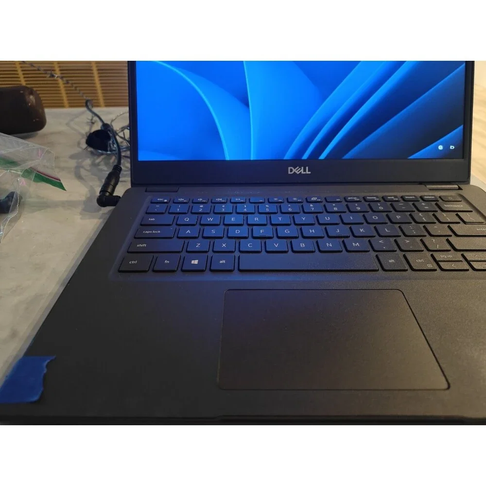 Dell LATITUDE 3410 14